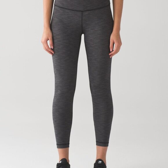 Lululemon High Times Pant in Heathered 7/8 length in Black, Size 4 - Picture 3 of 11